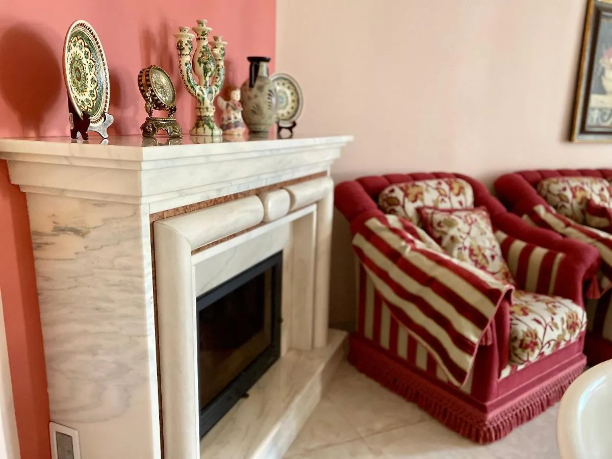 Royal Apartment Lviv 0*,  Ukraine